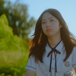 A Girl Who is Afraid of Turning to Stone