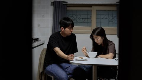 잠 못 이루는 밤